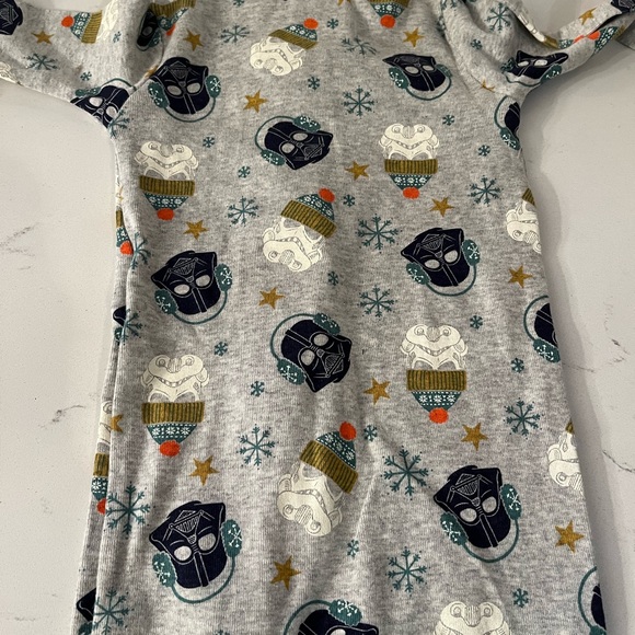 New Boys Star Wars one piece zip pj, new 12month pjs Star Wars w tags,Star Wars - Picture 2 of 8